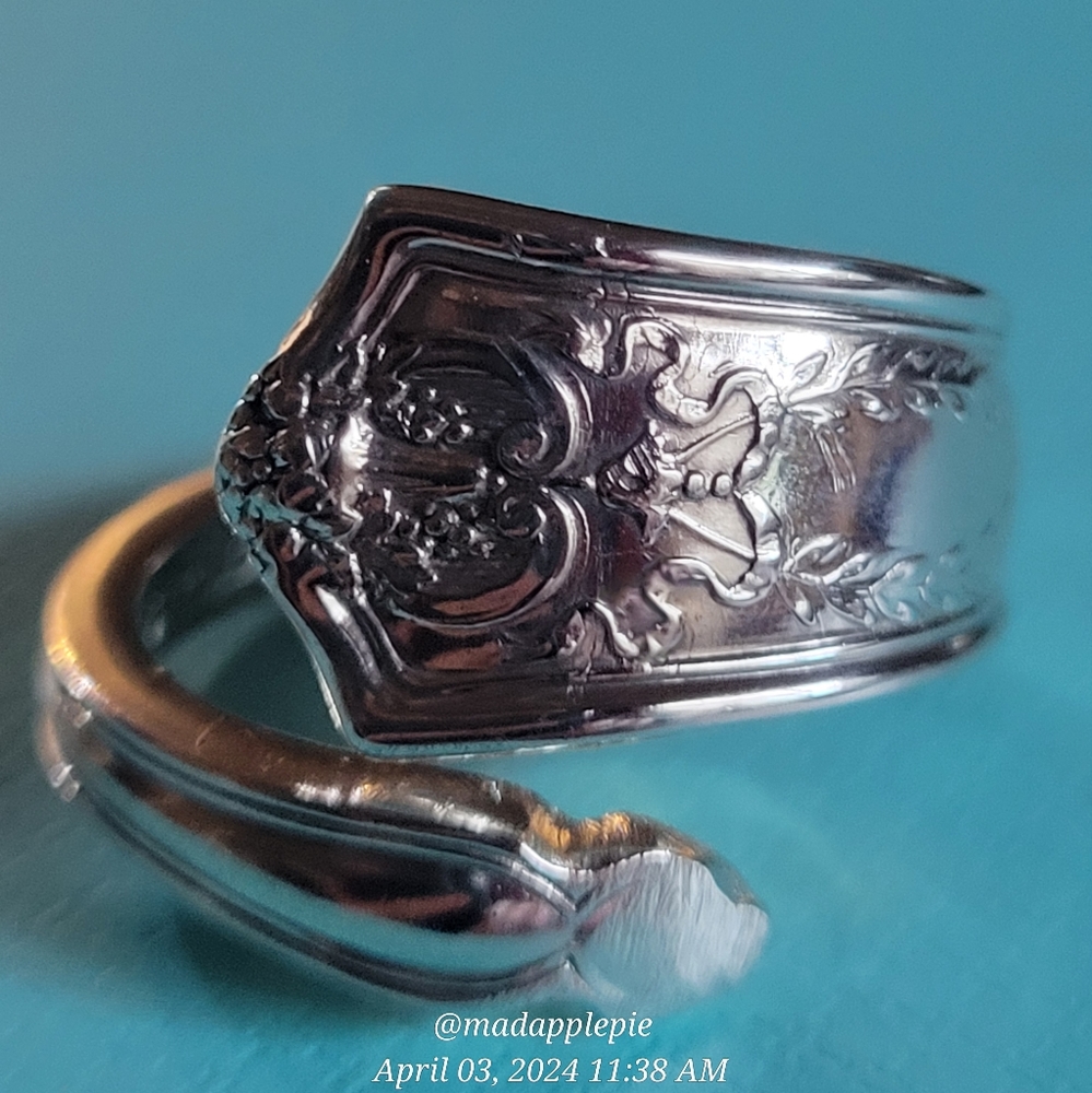 1909 Tiffany & Co.  Winthrop Spoon Ring Sterling Silver Luxury Designer #81
